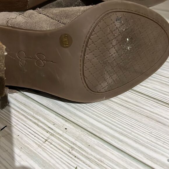 Jessica Simpson Chassis Suede Ankle Boot - Picture 11 of 11